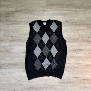 Old Navy Black and Gray Argyle Sweater Vest